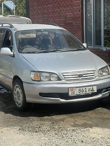 Транспорт: Toyota Ipsum: 1996 г., 1.8 л, Автомат, Бензин, Универсал — 2