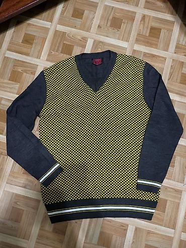 Свитера: Кофты, свитера, водолазки, толстовки на рост 170, вес 60 Новые и б/у — 1