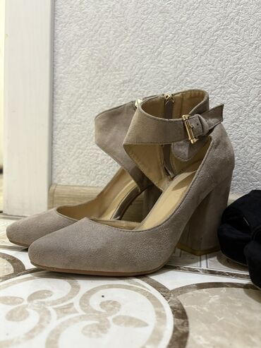 Tuflilər: Qadın və qız ayaqqabıları dəsti 1) Qız uşağı üçün Mary Jane üslubunda — 6