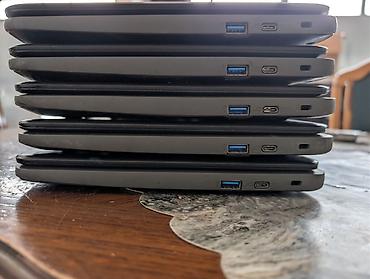 Acer: Acer Chromebook C732 – više komada Prodajem Acer Chromebook C732 — 5