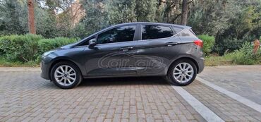 Transport: Ford Fiesta: 1 l | 2018 year | 140000 km. Coupe/Sports