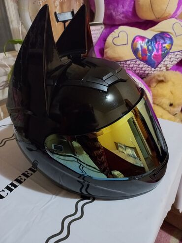 Мотоциклдер жана мопеддер: Продаю шлем. Чёрный. Размер xl. Состояние отличное. Не подошёл
