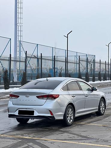 Hyundai: Hyundai Sonata: 2019 г., 2 л, Типтроник, Газ, Седан — 6