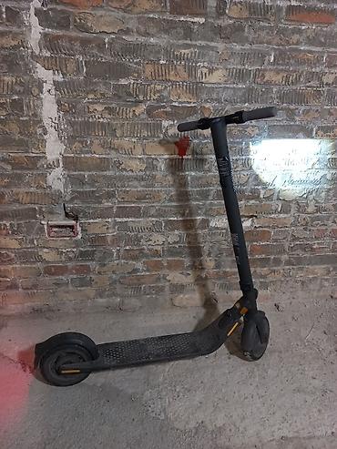 Elektrikli samokatlar: İşlənmiş Elektrik samokat 9", 501 - 750 Vt, 26 - 35 km/s, Ödənişli çatdırılma — 5