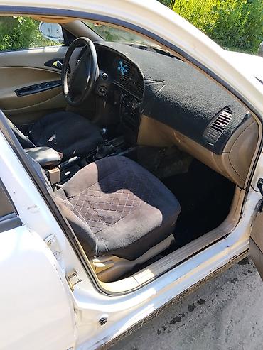 Продажа авто: Daewoo Nubira: 2000 г., 1.6 л, Механика, Бензин, Седан — 5