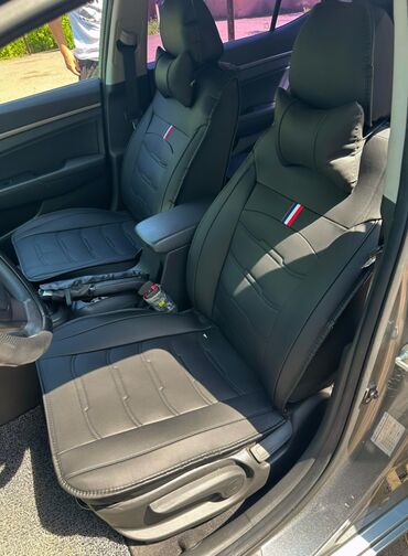 runx alex: Чехлы Экокожа, С подушкой, цвет - Черный, Universal Seat cover, Новый, Самовывоз, Бесплатная доставка