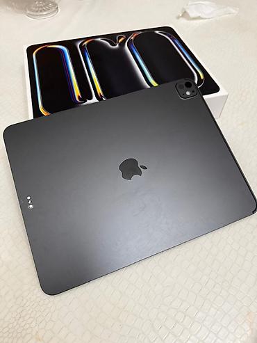 Apple iPad: İpad 13 pro inch (M5) 256 GB pil 99 . ABŞ dan alınıb. 7 ay — 2