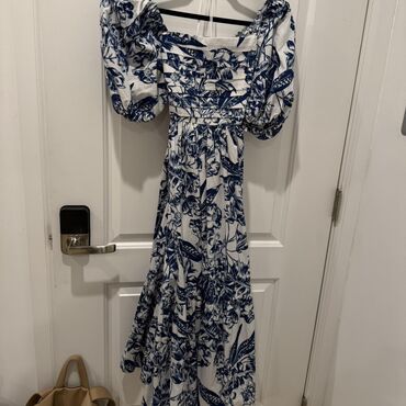 mac rumenilo cena: Abercrombie & Fitch M (EU 38), color - Blue, Short sleeves