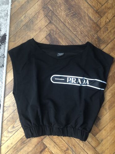 pull and bear šuškavac: L (EU 40), Pamuk, bоја - Crna
