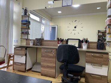 Salon, tibbi mebel dəsti: Salon mebeli yeni kimidir guzgu ile birlikde tecili satilir salondan