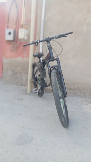 Şəhər velosipedləri: İşlənmiş Şəhər velosipedi 26", sürətlərin sayı: 30, Ünvandan götürmə
