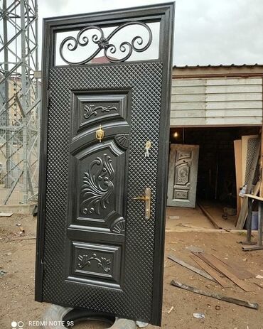 Giriş qapıları: Yeni Giriş qapısı Zəmanətli, Ödənişli quraşdırma, Ünvandan götürmə — 26