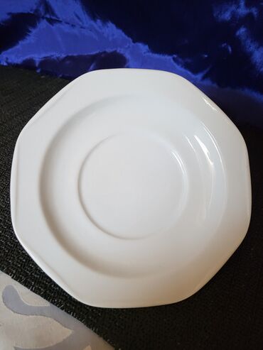 Kuhinjski setovi: Solje vintaz pun porcelan. Solje vintaz,perfektne. Komada 6 u ceni — 9