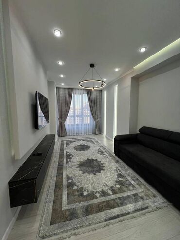 105 серия 3 комнатная: 2 комнаты, 77 м², Элитка, 13 этаж, Евроремонт