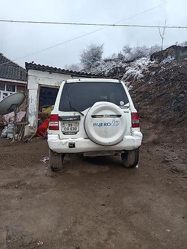 Mitsubishi: Mitsubishi Pajero iO (qısa kuzov, 3 qapı) – ağ rəngdə, şəhər və ofroud — 6