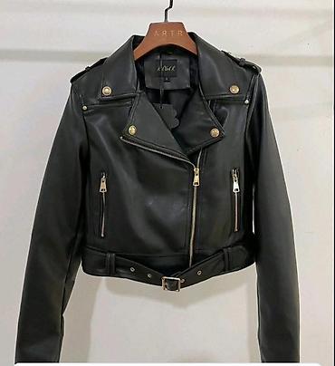 prsluk 8: Must have 🔥
Jakna: 4400 dinara
Slika uživo
Vel: S M L XL. E — 1