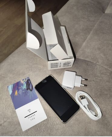 Digər mobil telefonlar: CUBOT J20 smartfon Xüsusiyyətlər: - Ekran: 4.0” FWVGA - Prosessor — 9