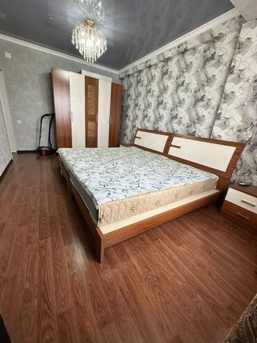 долгосрочно аренда квартир: 3 комнаты, Агентство недвижимости, Без подселения, С мебелью полностью