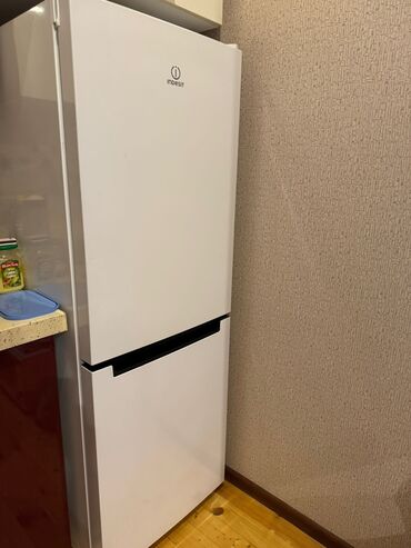 Mikserlər: 2 qapılı Indesit Soyuducu Satılır, rəng - Ağ