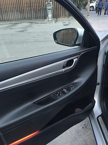 Продажа авто: Hyundai Grandeur: 2020 г., 3 л, Автомат, Газ, Седан — 9