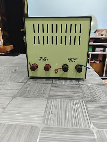 12 volt 220: Goldsource avtomatik gərginlik tənzimləyicisi (AVR) Model: SVC-10000W — 2