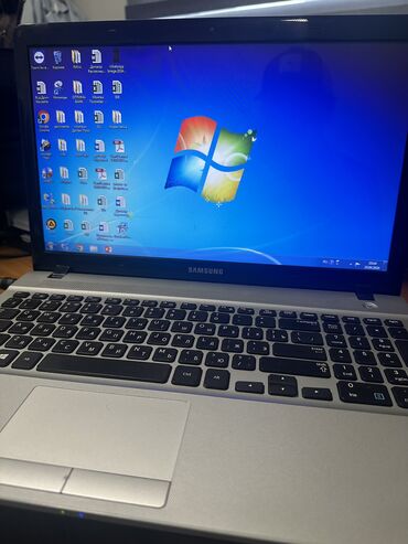 Ноутбук, Samsung, 4 ГБ ОЗУ, 15 ", Б/у, Для несложных задач, память HDD