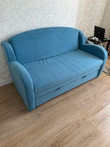 продадим диван: Диван-кровать, Новый