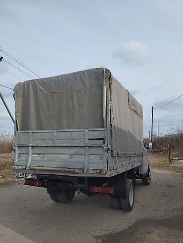 antikvar masinlar: Yükləmə və daşınma üçün tentli yük maşını - Gövdə: metal bortlu — 5