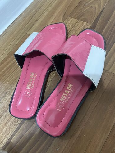 обувь жорданы: Женские тапочки на лето подойдет на 36-37 размер Обувь