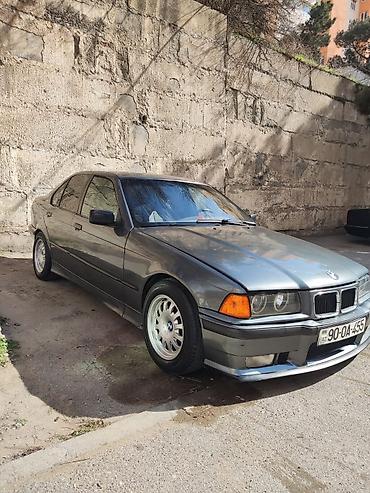 BMW: BMW 3 series: 1.8 l | 1994 il Sedan — 2