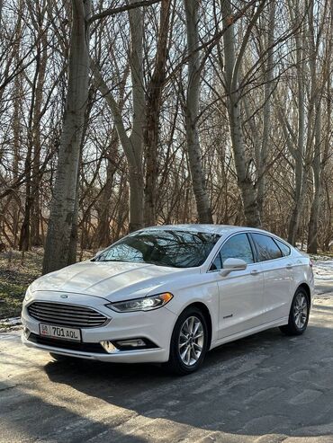 автомобиль лексус 300: Ford Fusion: 2017 г., 2 л, Вариатор, Гибрид, Седан