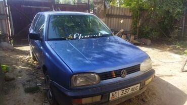 фолсваген б 4: Volkswagen Golf: 1992 г., 1.8 л, Механика, Бензин, Купе