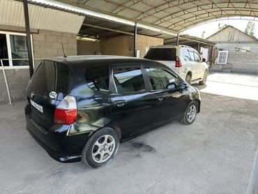 Honda: Honda Fit: 2005 г., 1.5 л, Вариатор, Бензин, Хэтчбэк