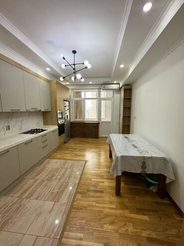 Продажа квартир: 3 комнаты, 139 м², Элитка, 4 этаж, Дизайнерский ремонт