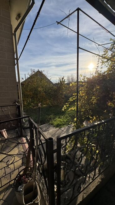 Продажа домов: Дом, 180 м², 7 комнат, Собственник, Косметический ремонт — 13