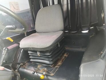 Traktorlar: Belarus 892 traktoru - Güclü universal kənd təsərrüfatı traktoru - Ön — 4