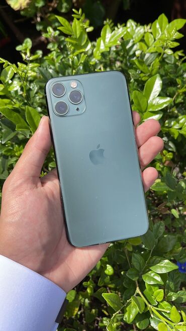 с айклаудом: IPhone 11 Pro, Б/у, 256 ГБ, Alpine Green, Зарядное устройство, Защитное стекло, Чехол, 86 %