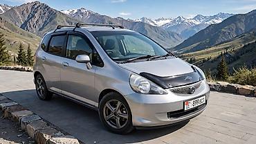 Honda Fit: 2003 г., 1.5 л, Автомат, Бензин, Хэтчбэк at lalafo.kg Honda Fit: 2003 г., 1.5 л, Автомат, Бензин, Хэтчбэк