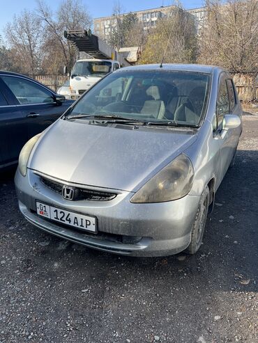 Honda: Honda Fit: 2003 г., 1.3 л, Вариатор, Бензин, Хэтчбэк