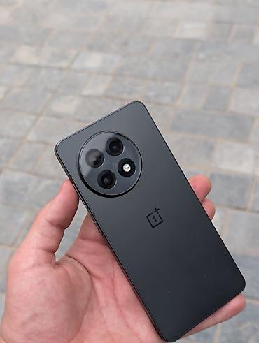 one plus 7: OnePlus 13R, Б/у, 256 ГБ, цвет - Черный, 1 SIM, eSIM — 1