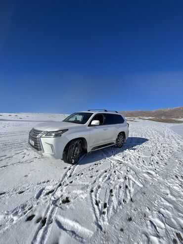 q 7: Lexus LX: 2018 г., 5.7 л, Типтроник, Бензин, Внедорожник