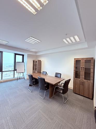 Ofis dəst mebeli: Təcili satılır! Ofis mebel dəsti – müasir dizayn, qoz ağacı — 2