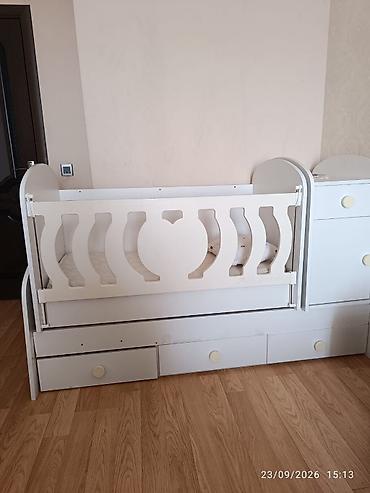 Beşiklər: Uşaq beşiyi – kombinə olunmuş model - Rəng: ağ - Material — 2