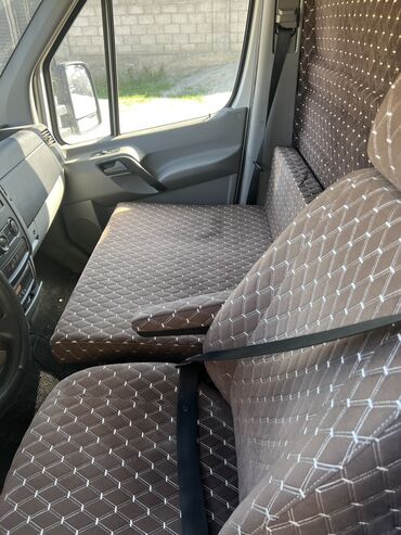 Легкий грузовой транспорт: Легкий грузовик, Б/у at lalafo.kg — 10 Легкий грузовой транспорт: Легкий грузовик, Б/у — 10