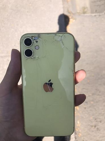 poco c85: IPhone 11, жёлтый цвет. Экран не работает В Айклауде остальное все — 2