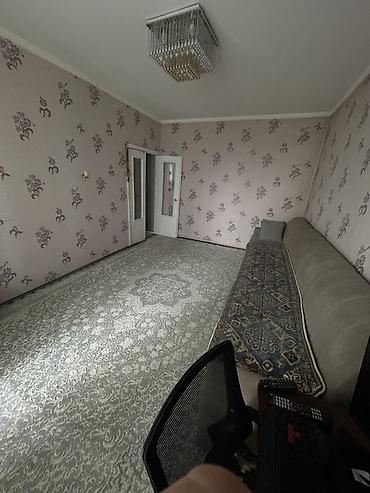 квартира 6 комнат: 1 комната, 35 м², 105 серия, 9 этаж, Косметический ремонт — 4