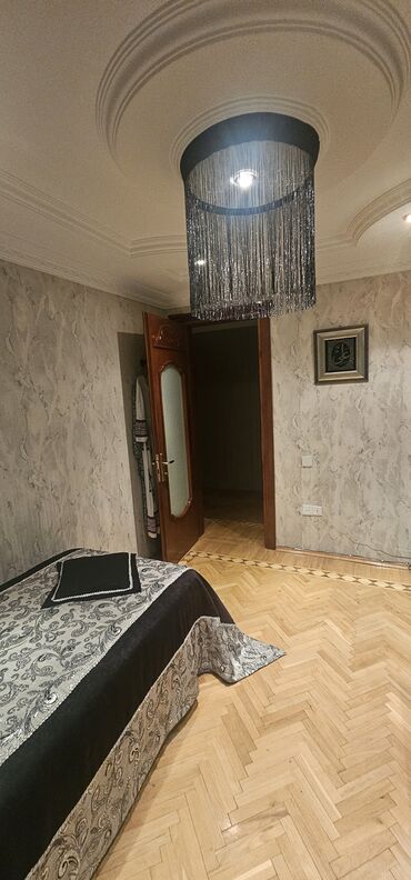 Köhnə tikili: Gəncə, 5 otaqlı, Köhnə tikili, 100 kv. m — 12