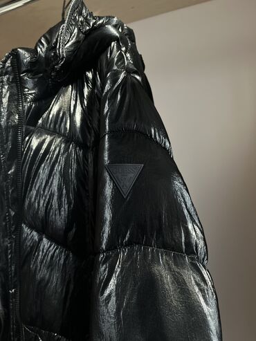 Kurtkalar: GUESS parlaq kurtka mirror effect Az geyilib heç bir defekti yoxdur — 22