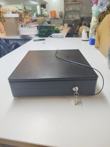 ПО для бизнеса: APEX kassaya aid metal pul çekmecəsi - Rəng: qara - Korpus: möhkəm