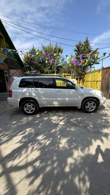 Toyota: Toyota Kluger: 2001 г., 2.4 л, Автомат, Бензин, Внедорожник